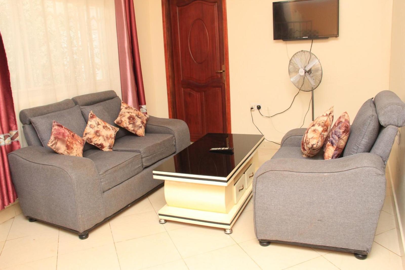 Airport Shoebill Hotel Entebbe Esterno foto